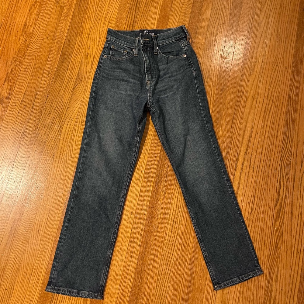 Gap High Rise Straight denim jeans || 24S/00